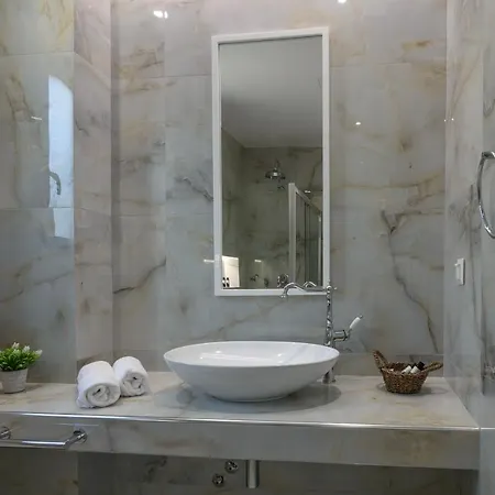 Dionisos * ליקסורי