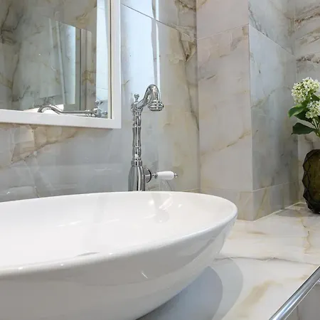 Dionisos ליקסורי