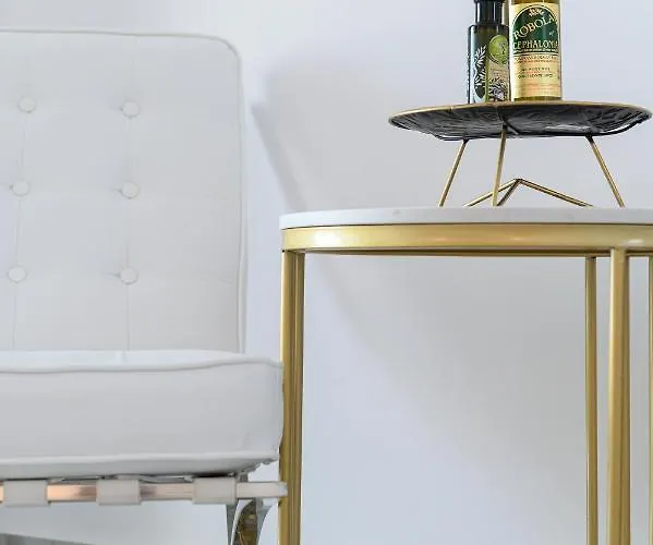 Dionisos Apartment *