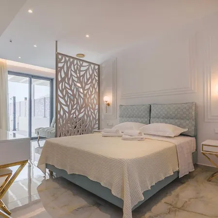 Apartment Dionisos *