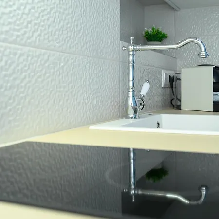 Apartment Dionisos *